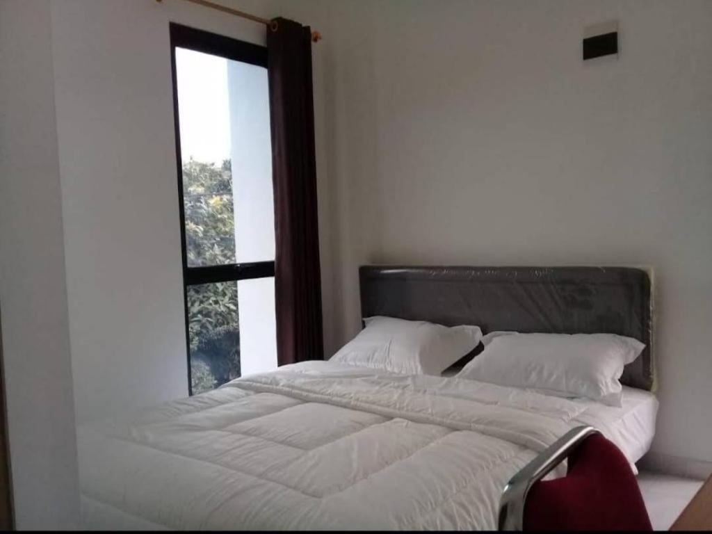 Oyo 94143 Mahagoni House Syariah Hotel Bogor Kültér fotó